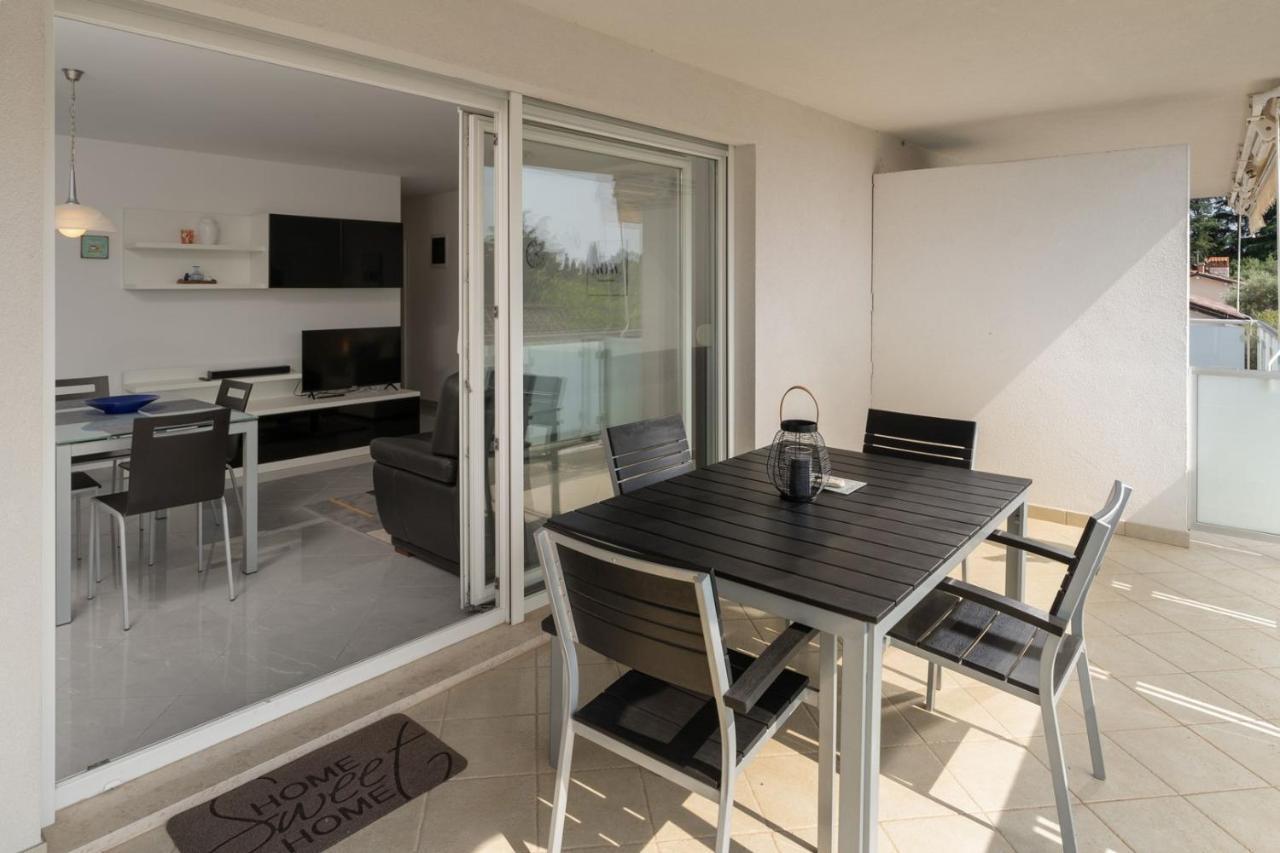 Apartment Sky By Seeadria Agency Novigrad  Luaran gambar